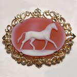 Carnelian trotting horse cameo brooch/pendant