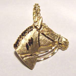 gold diamond cut horsehead in bridle pendant