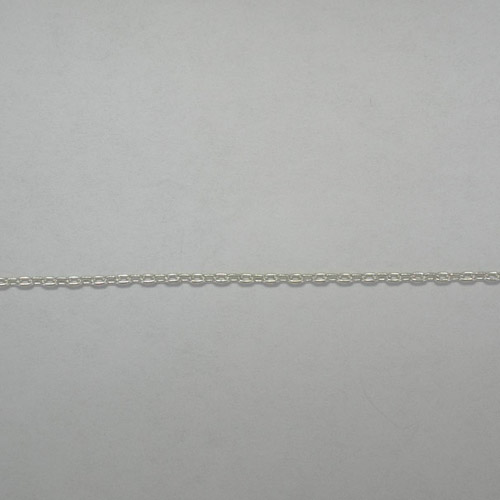 Sterling Silver 16 inch cable link chain close up