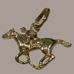 14 kt.y.g. Thoroughbred racehorse and jockey charm/pendant