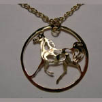 14 kt.y.g. plated prancing Pinto necklace