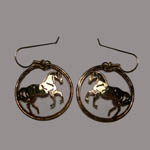 14 kt.y.g. plated Dressage Horse inside circle earrings