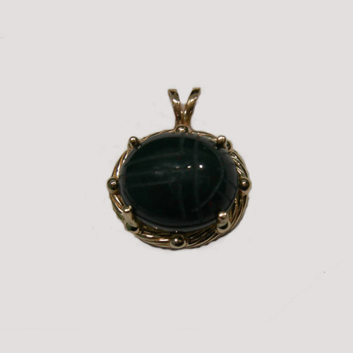 14 kt.y.g. Bloodstone scarab pendant
