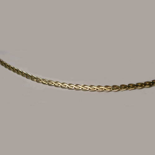 14kt.y.g. close up of Flat Wheat chain