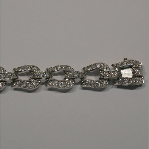 Close up of slot side of horseshoe bracelet clasp