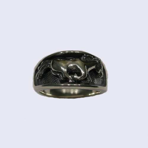 Sterling Silver galloping horse ring